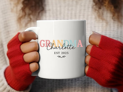 Personalized Grandma Est 2025 Mug, Pregnancy Reveal Gift